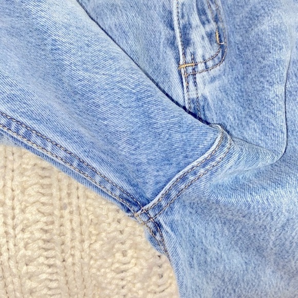 Heyson high rise distressed jeans size 11 - Picture 9 of 10